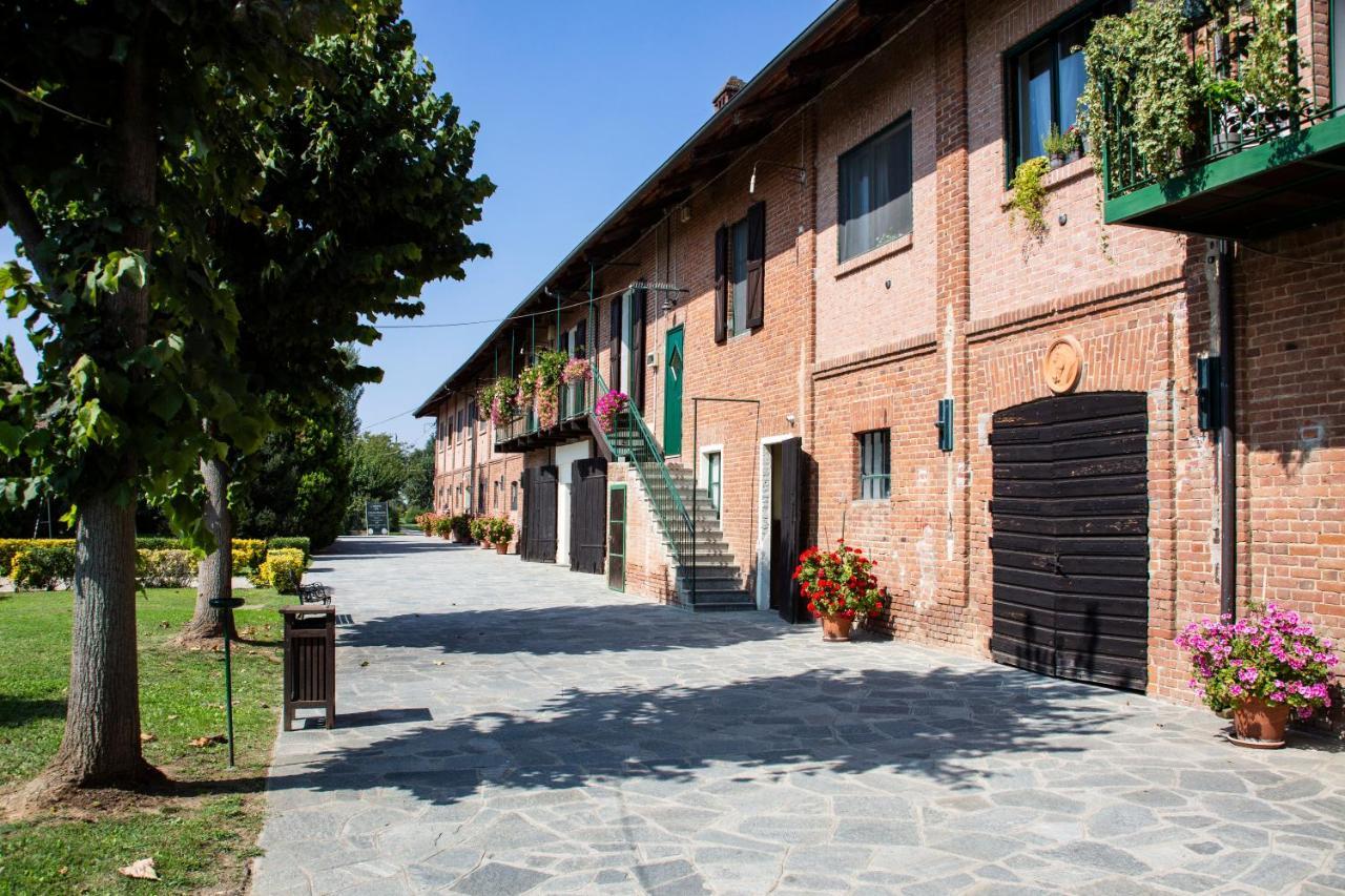Agriturismo La Margherita カルマニョーラ エクステリア 写真