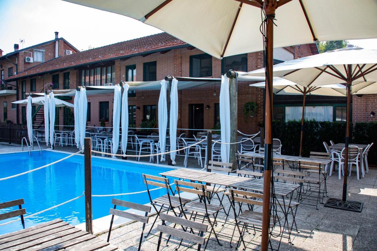 Agriturismo La Margherita カルマニョーラ エクステリア 写真