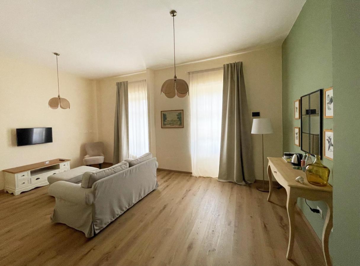 Agriturismo La Margherita カルマニョーラ エクステリア 写真